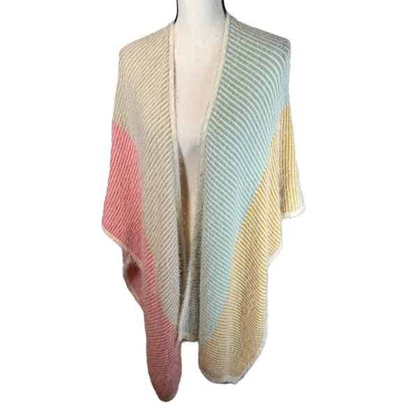 Anthropologie Akemi + Kin Color‎ Block Fuzzy Sweater Wrap Poncho Ruana One Size - Picture 2 of 8